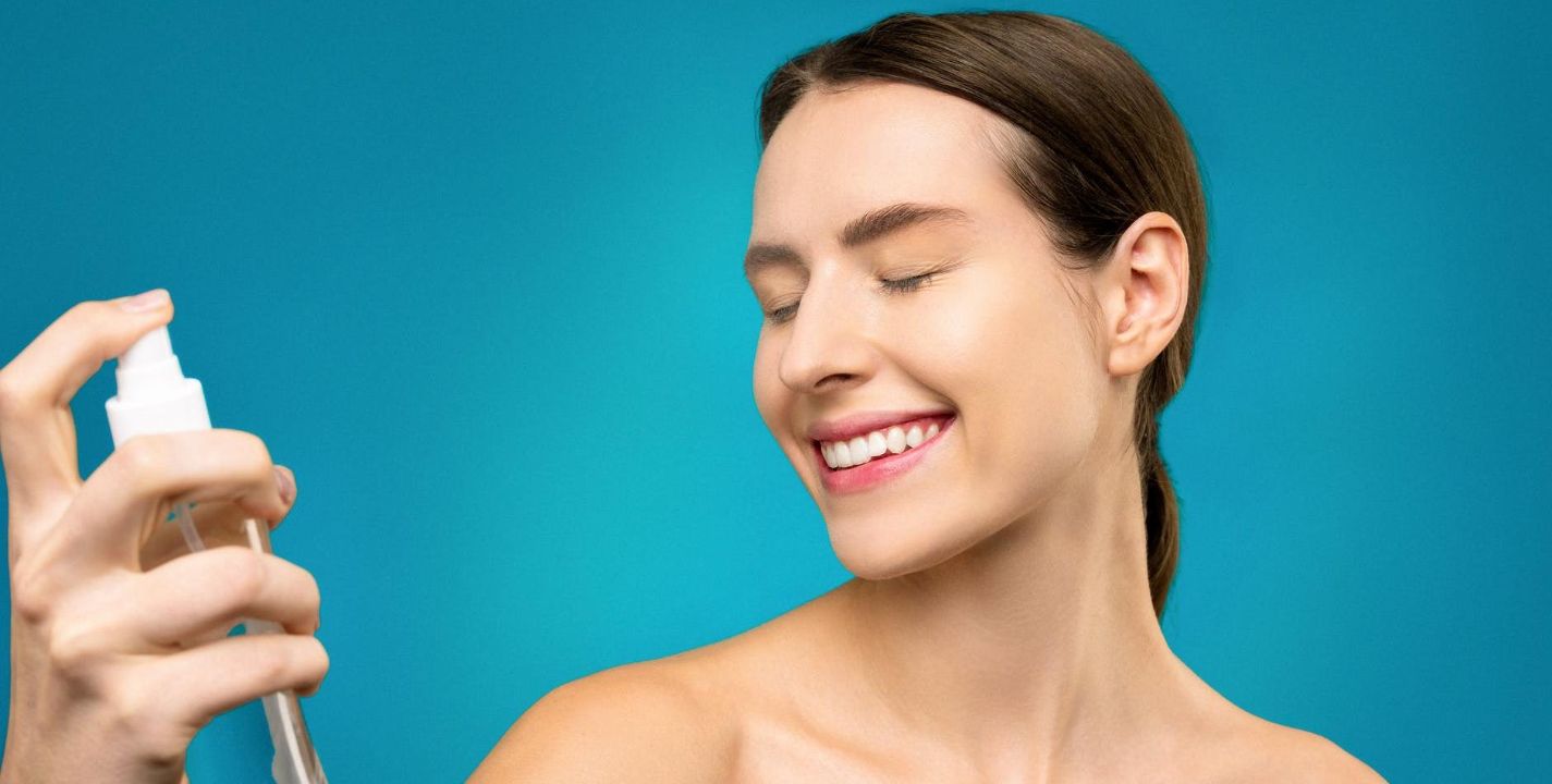 Guía para encontrar el spray fijador de maquillaje ideal para ti | Estilo  Musa Belleza