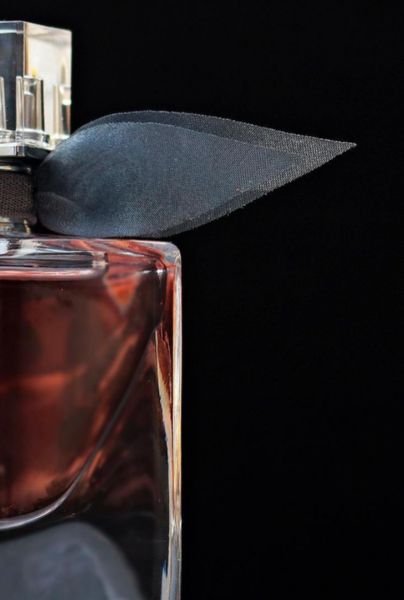 Encontrar tu perfume ideal no es una tarea sencilla, pues debes tomar en cuantos varios factores.