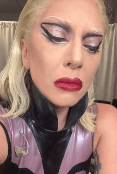 Lady Gaga lamenta no haber terminado su show.