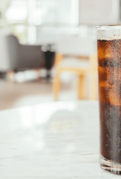 10 Usos alternativos de la Coca-Cola para mantener tu hogar impecable