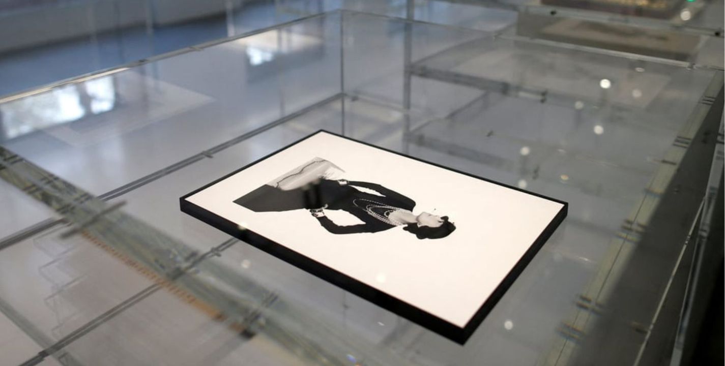 Exposición en Londres muestra la influyente moda de 'Coco' Chanel